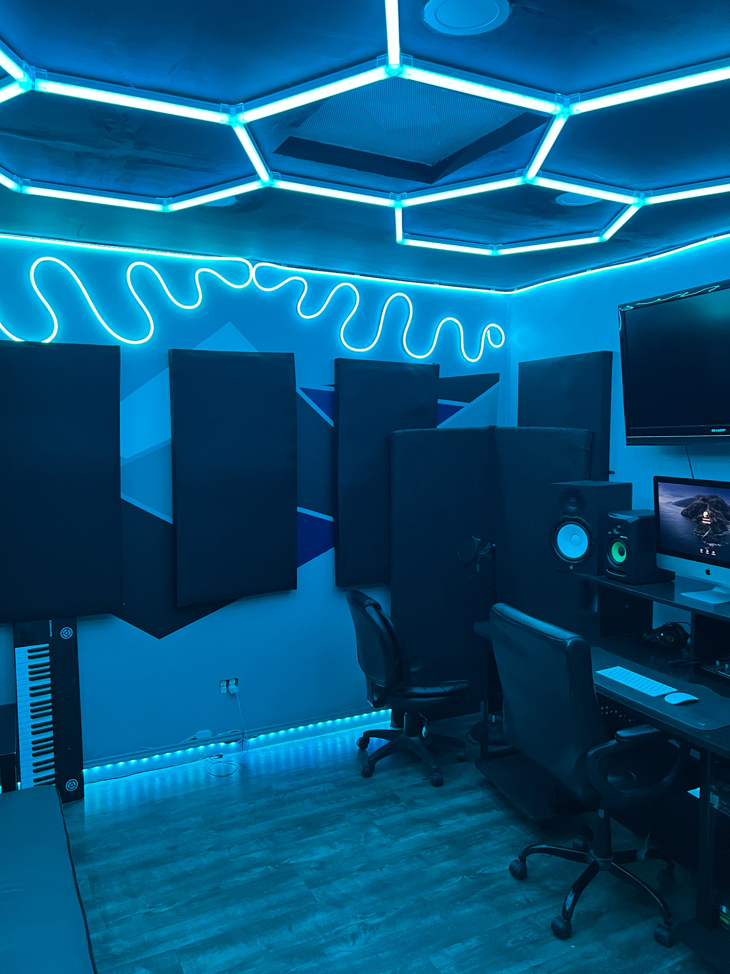 Geo Room